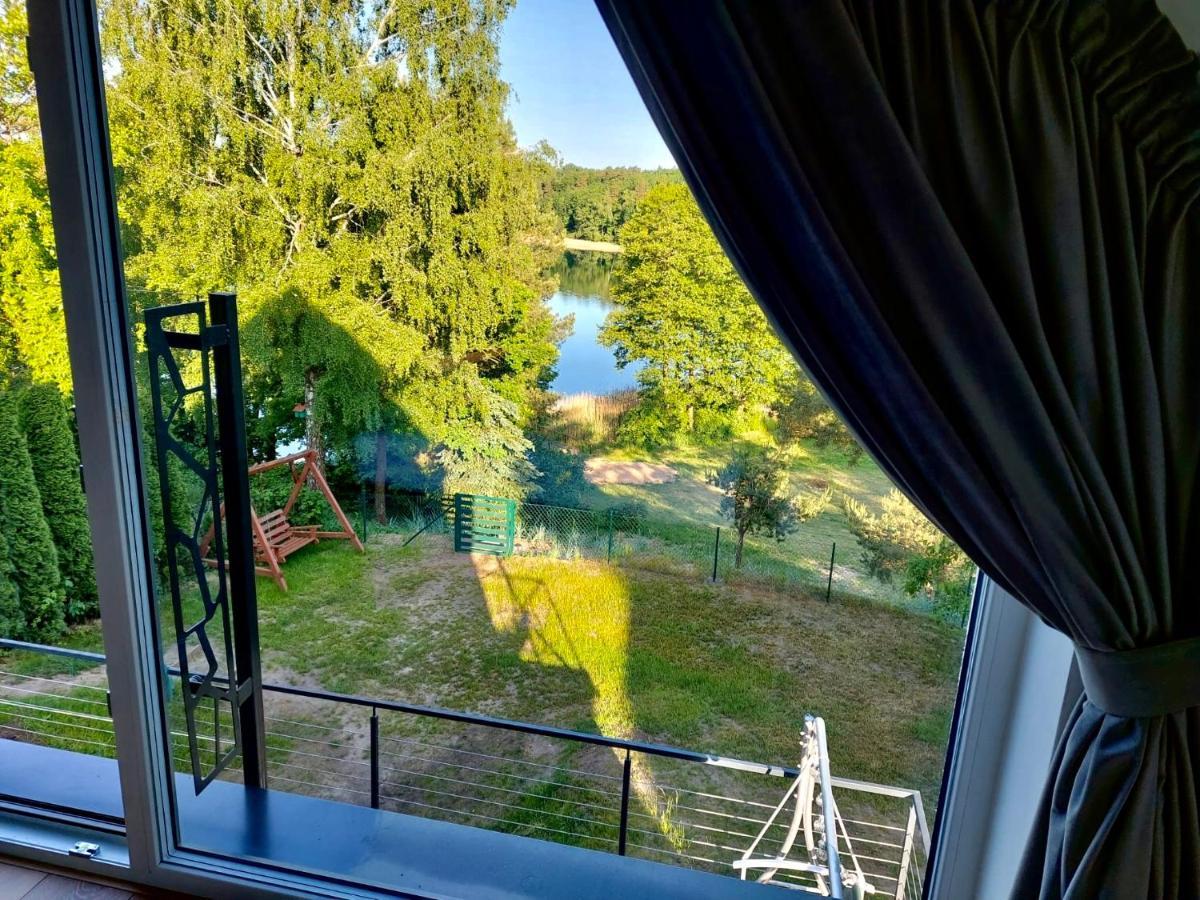 Dom Nad Jeziorem Gaja House Jadamowo Exterior foto